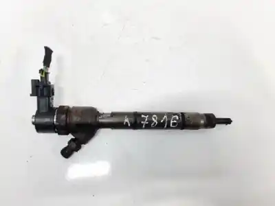 Pezzo di ricambio per auto di seconda mano iniettore per kia ceed (ed) 1.6 crdi 115 riferimenti oem iam 338002a400