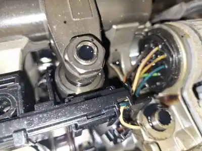 Peça sobressalente para automóvel em segunda mão injetor por dodge journey 2.0 16v crd cat referências oem iam   