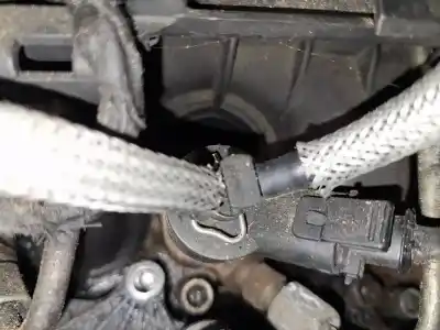 Pezzo di ricambio per auto di seconda mano iniettore per volvo v50 (545) 1.6 d riferimenti oem iam 0445110188