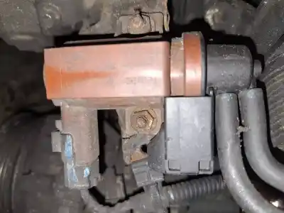 Peça sobressalente para automóvel em segunda mão bomba de ar secundária por volvo v50 (545) 2.0 d referências oem iam 08t071