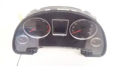 Pezzo di ricambio per auto di seconda mano PANNELLO DEGLI STRUMENTI per OPEL ZAFIRA, A 2003.11 - 2005.06 FACELIFT  Riferimenti OEM IAM 8E0920901D  0263626090