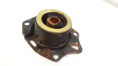 Second-hand car spare part engine support for chrysler pt cruiser (pt) 2.0 limited oem iam references   