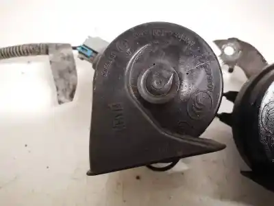 Second-hand car spare part Horn for DODGE JOURNEY 2.0 16V CRD CAT OEM IAM references E30055306  