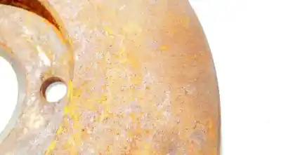 Peça sobressalente para automóvel em segunda mão disco de travão dianteiro por citroen c2 1.4 16v referências oem iam   