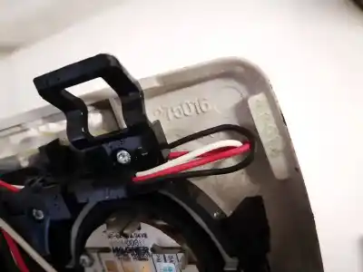 Автозапчастина б/у внутрішне світло для dodge journey 2.0 16v crd cat посилання на oem iam 275016  