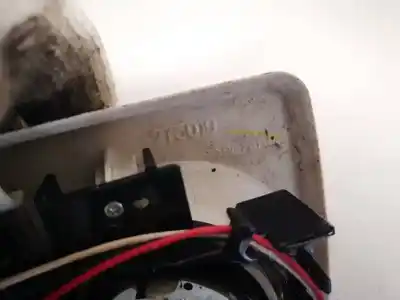 Автозапчасти б/у внутренний свет за dodge journey 2.0 16v crd cat ссылки oem iam 275019  