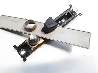 Second-hand car spare part plastics for fiat doblo ii (152) 1.3 16v jtd cat oem iam references 518282830