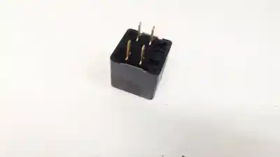 Second-hand car spare part relay for dodge journey 2.0 16v crd cat oem iam references 04692141aa  