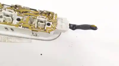 Second-hand car spare part interior light for nissan note (e11e) 1.6 16v cat oem iam references   