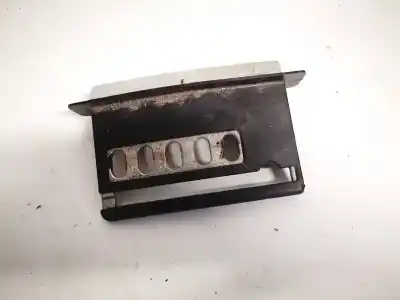 Peça sobressalente para automóvel em segunda mão plásticos por nissan x-trail 2.0 16v referências oem iam 