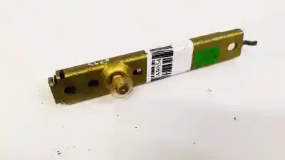 Peça sobressalente para automóvel em segunda mão plásticos por peugeot 406 (8b) 1.8 16v referências oem iam 