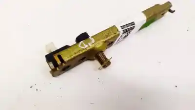 Pezzo di ricambio per auto di seconda mano plastica per peugeot 406 (8b) 1.8 16v riferimenti oem iam   