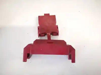 Peça sobressalente para automóvel em segunda mão plásticos por nissan note (e11e) 1.5 dci turbodiesel cat referências oem iam 