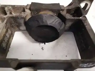 Second-hand car spare part engine support for mazda 3 (bk) 1.6 di turbo oem iam references b32t  b32t39060