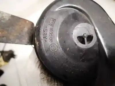 Pezzo di ricambio per auto di seconda mano corno per mazda 3 (bk) 1.6 di turbo riferimenti oem iam e20092018  