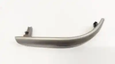 Pièce détachée automobile d'occasion plastiques pour opel astra j lim. 1.7 16v cdti références oem iam 13259081