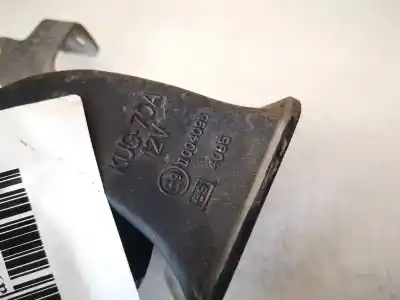 Автозапчастина б/у ріг для mazda 2 lim. (de) 1.4 diesel cat посилання на oem iam e94095  e9004095