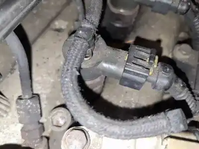 Piesă de schimb auto la mâna a doua INJECTOR pentru FORD KA (CCU)  Referințe OEM IAM 0445110183  