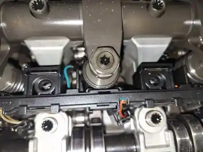 Second-hand car spare part injector for dodge journey 2.0 16v crd cat oem iam references   