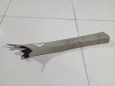 Peça sobressalente para automóvel em segunda mão plásticos por renault laguna iii 2.0 dci diesel cat referências oem iam 769110003r