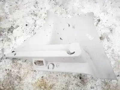 Peça sobressalente para automóvel em segunda mão plásticos por dacia sandero 0.9 tce cat referências oem iam 769357750r