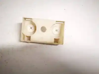 Peça sobressalente para automóvel em segunda mão plásticos por nissan x-trail 2.0 16v referências oem iam 62222jg0c0