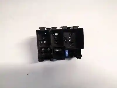 Peça sobressalente para automóvel em segunda mão caixa de fusíveis e relés por dacia sandero 0.9 tce cat referências oem iam 
