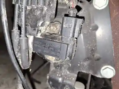 Peça sobressalente para automóvel em segunda mão bomba de ar secundária por audi a4, b7 2004.11 - 2008.06 2.0 tdi 103kw 2004.11 - 2008.06 referências oem iam 8e0906627c  722903.13