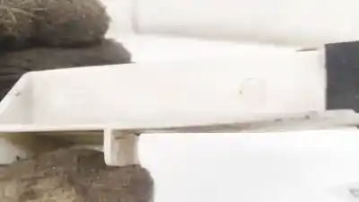 Pezzo di ricambio per auto di seconda mano plastica per bmw x3 (e83) 2.0d riferimenti oem iam 3158p020  