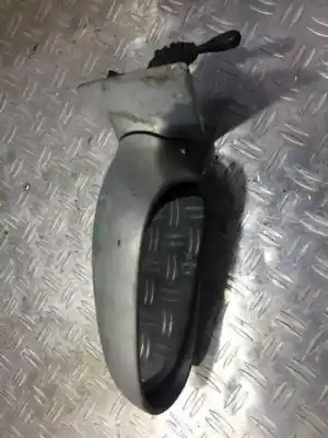 Pezzo di ricambio per auto di seconda mano specchio sinistro per kia clarus 1.8 cat riferimenti oem iam e13015001