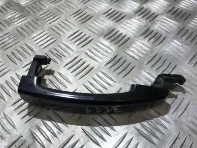 Peça sobressalente para automóvel em segunda mão Puxador Exterior Traseiro Esquerdo por OPEL MERIVA B 1.4 16V Turbo CAT Referências OEM IAM 13500025  