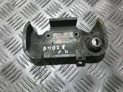 Pezzo di ricambio per auto di seconda mano Maniglia Esterna Anteriore Sinistra per OPEL CORSA B 1.7 Diesel Riferimenti OEM IAM   