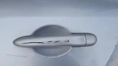 Peça sobressalente para automóvel em segunda mão puxador exterior traseiro esquerdo por renault megane 1.5 dci k9k j8 referências oem iam 