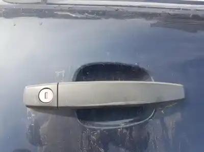Peça sobressalente para automóvel em segunda mão puxador exterior frente direito por opel zafira b 1.6 16v referências oem iam 