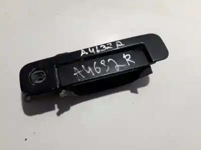 Pezzo di ricambio per auto di seconda mano maniglia esterna anteriore destra per audi 80 b4 avant (8c5) 1.9 tdi riferimenti oem iam 4a0837206