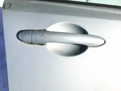 Автозапчасти б/у наружная рукоятка передняя справа за RENAULT LAGUNA II (BG0) 1.9 dCi Diesel ссылки OEM IAM   