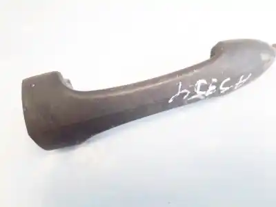 Pezzo di ricambio per auto di seconda mano maniglia esterna anteriore destra per ford focus turnier (cb4) 1.6 16v cat riferimenti oem iam xs41a22404