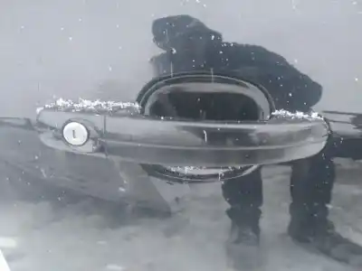 Peça sobressalente para automóvel em segunda mão puxador exterior frente direito por ford focus turnier (cb4) 1.6 16v cat referências oem iam 