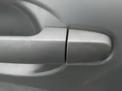 Peça sobressalente para automóvel em segunda mão puxador exterior traseiro esquerdo por toyota auris 1.8 16v referências oem iam   