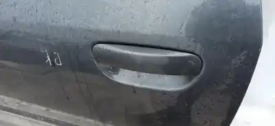 Автозапчасти б/у левая передняя наружная ручка за audi a4 b6 avant (8e5) 3.0 quattro ссылки oem iam   