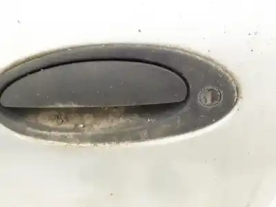 Peça sobressalente para automóvel em segunda mão puxador exterior dianteiro esquerdo por renault laguna (b56) 2.2 dt rt referências oem iam   