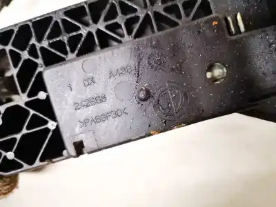 Автозапчасти б/у наружная рукоятка передняя справа за fiat bravo (198) 1.9 dynamic multijet ссылки oem iam 242566  