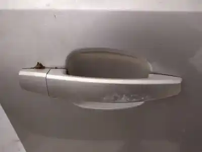 Автозапчастина б/у зовнішня ручка передня прав для opel astra h caravan 1.7 16v cdti посилання на oem iam 