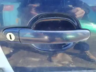 Автозапчасти б/у наружная рукоятка передняя справа за volkswagen passat variant (3b5) 1.9 tdi ссылки oem iam   