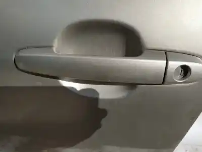 Peça sobressalente para automóvel em segunda mão puxador exterior dianteiro esquerdo por toyota corolla (e11) 2.0 d-4d linea sol referências oem iam   