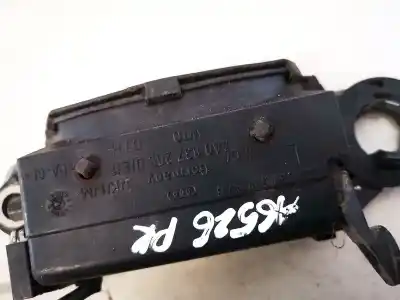 Автозапчасти б/у левая передняя наружная ручка за audi a4 avant (b5) 1.9 tdi ссылки oem iam 4a0837205d  