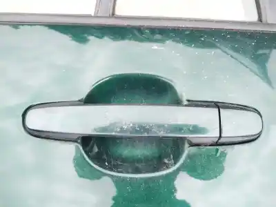 Second-hand car spare part exterior left rear door handle for toyota corolla (e11) 2.0 d-4d linea sol oem iam references 