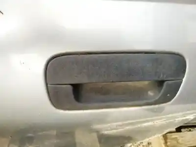 Pièce détachée automobile d'occasion poignée extérieure arrière gauche pour peugeot 406 (8b) 1.9 td références oem iam 