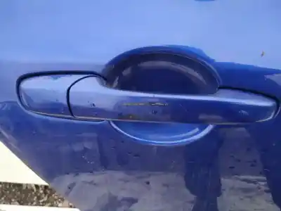 Peça sobressalente para automóvel em segunda mão puxador exterior traseiro direito por mazda 3 (bk) 1.6 di turbo referências oem iam 