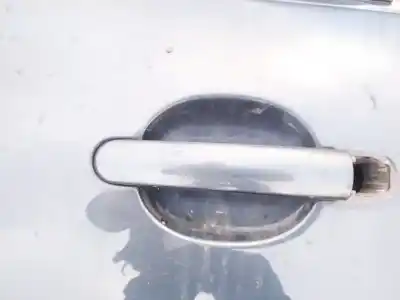 Peça sobressalente para automóvel em segunda mão puxador exterior traseiro esquerdo por volkswagen polo (9n1) 1.9 sdi referências oem iam 